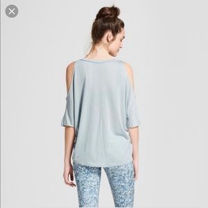 JoyLab cold shoulder athletic top